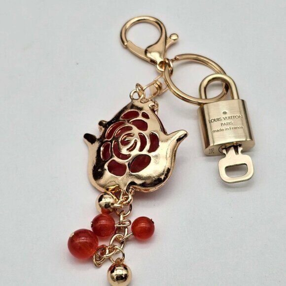 Authentic Louis Vuitton Lock & Key with unbranded Bagcharm, Keycharm, Keychain - Picture 3 of 7